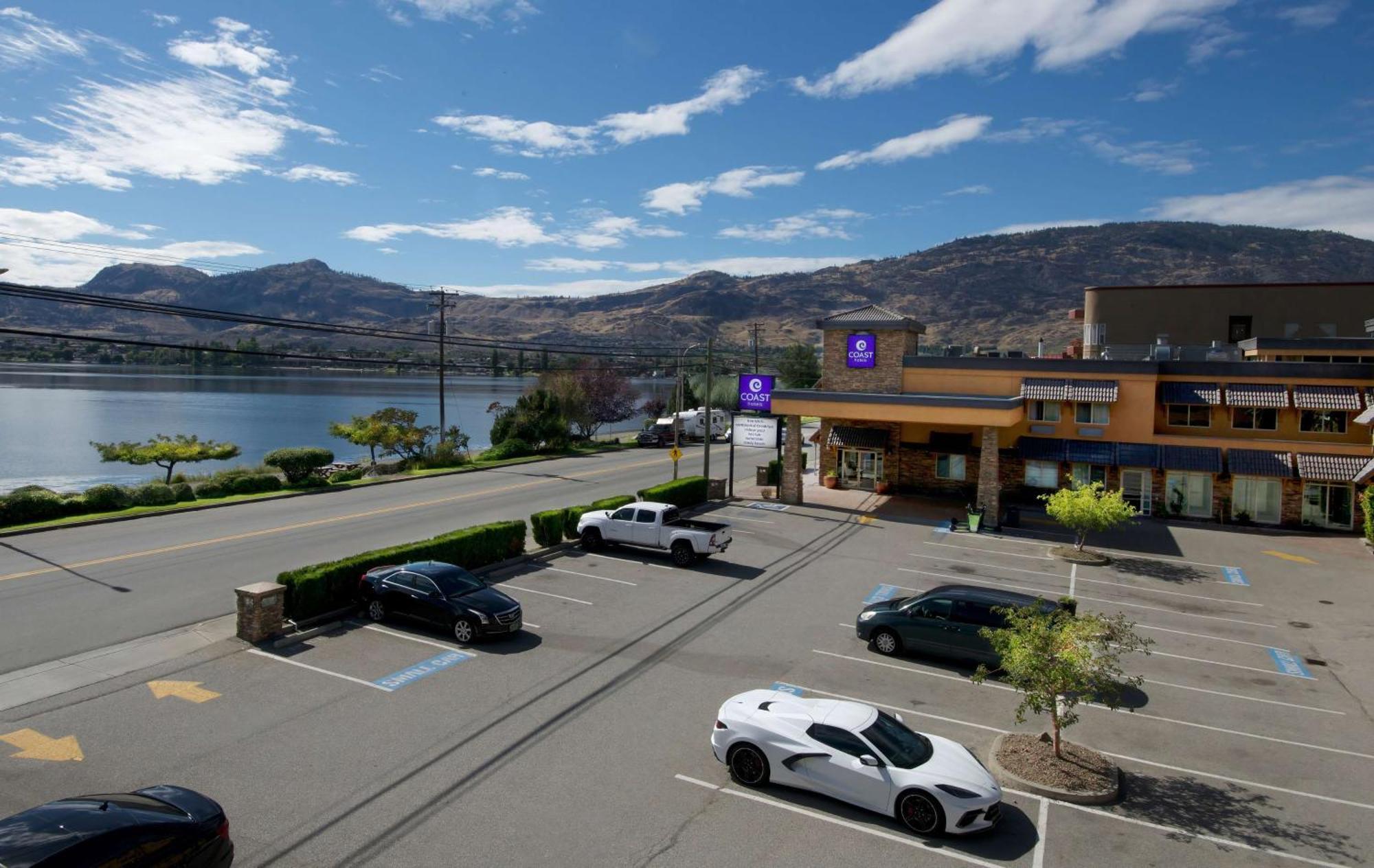 Coast Osoyoos Beach Hotel Exterior foto